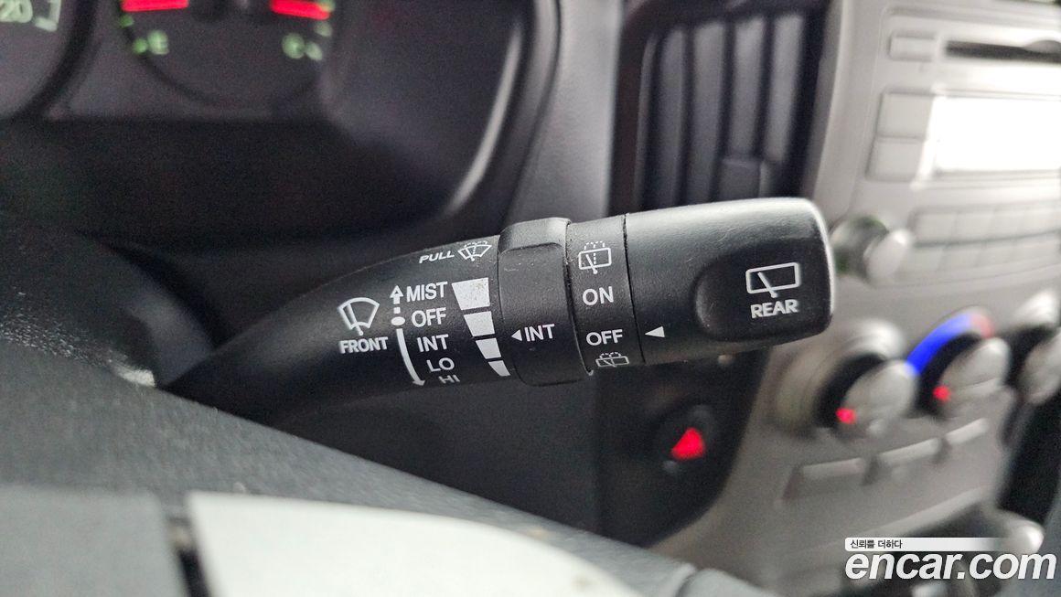 Hyundai Starex 2016