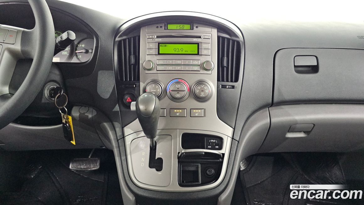 Hyundai Starex 2016