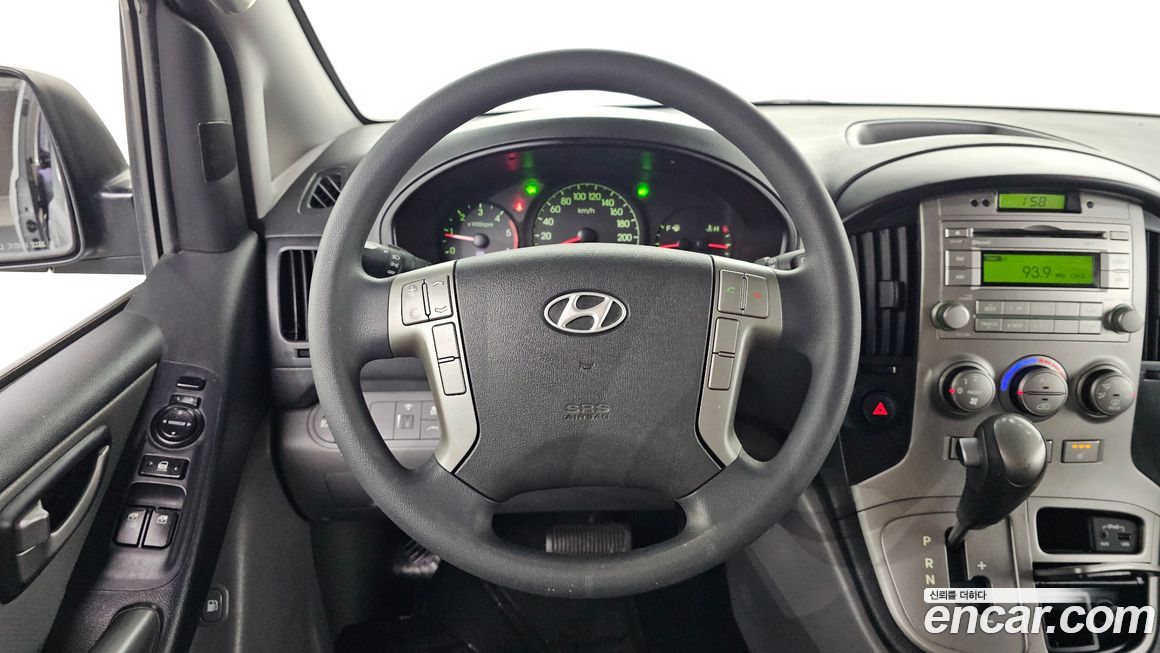 Hyundai Starex 2016