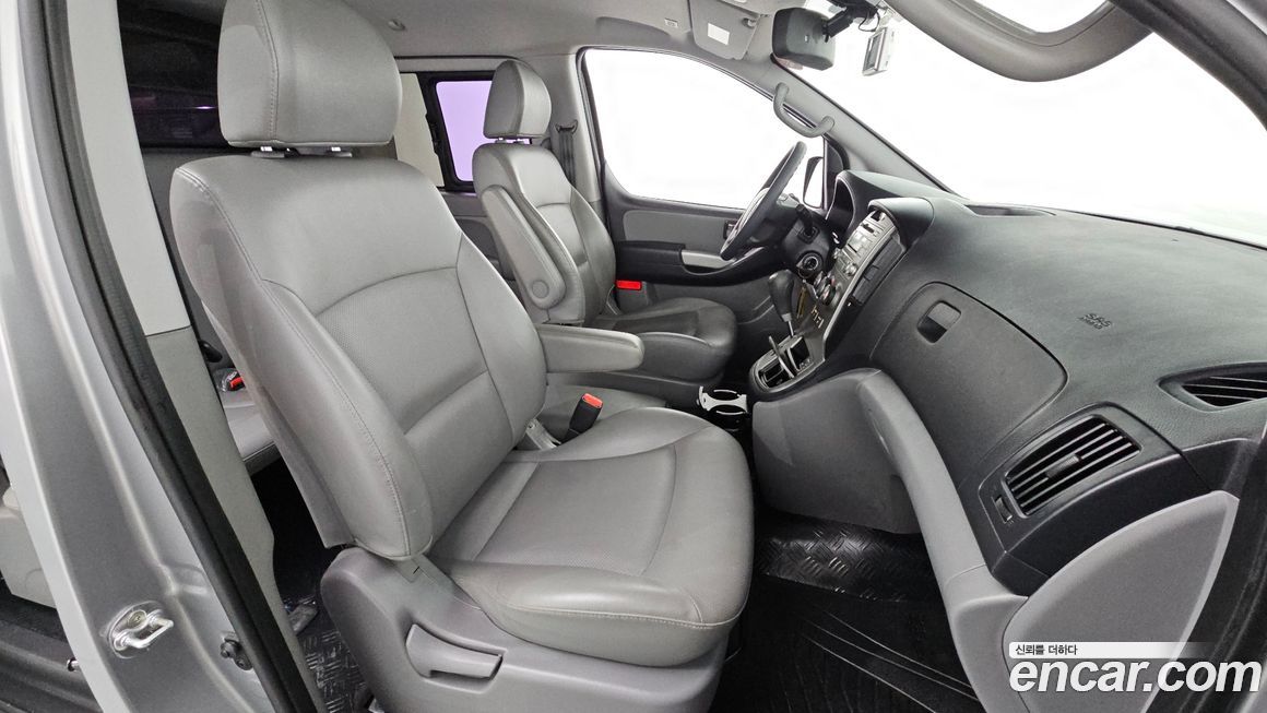 Hyundai Starex 2016