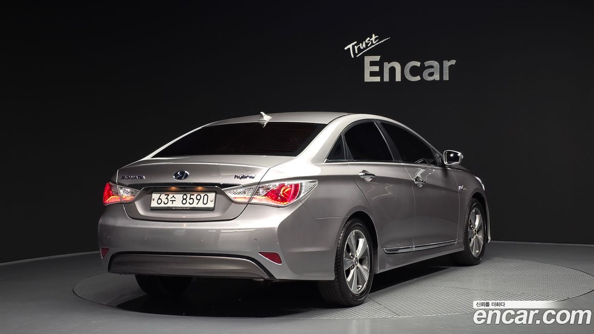 Hyundai Sonata 2012
