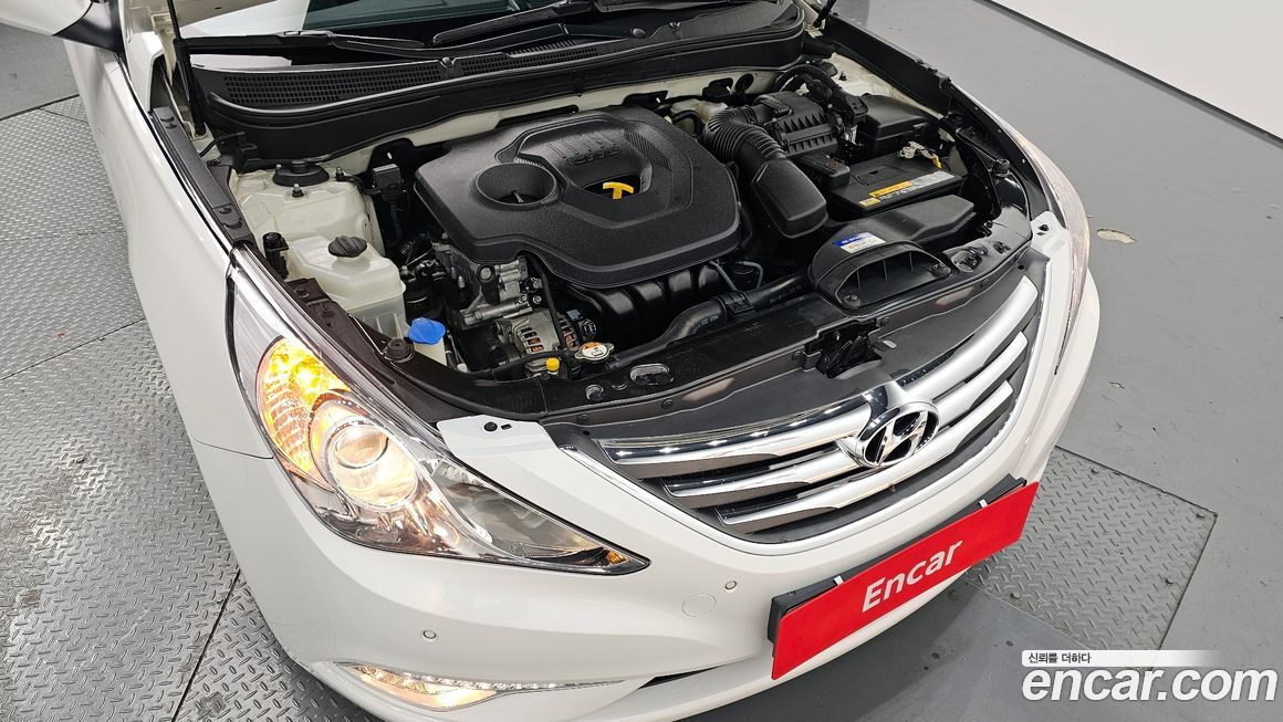 Hyundai Sonata 2013