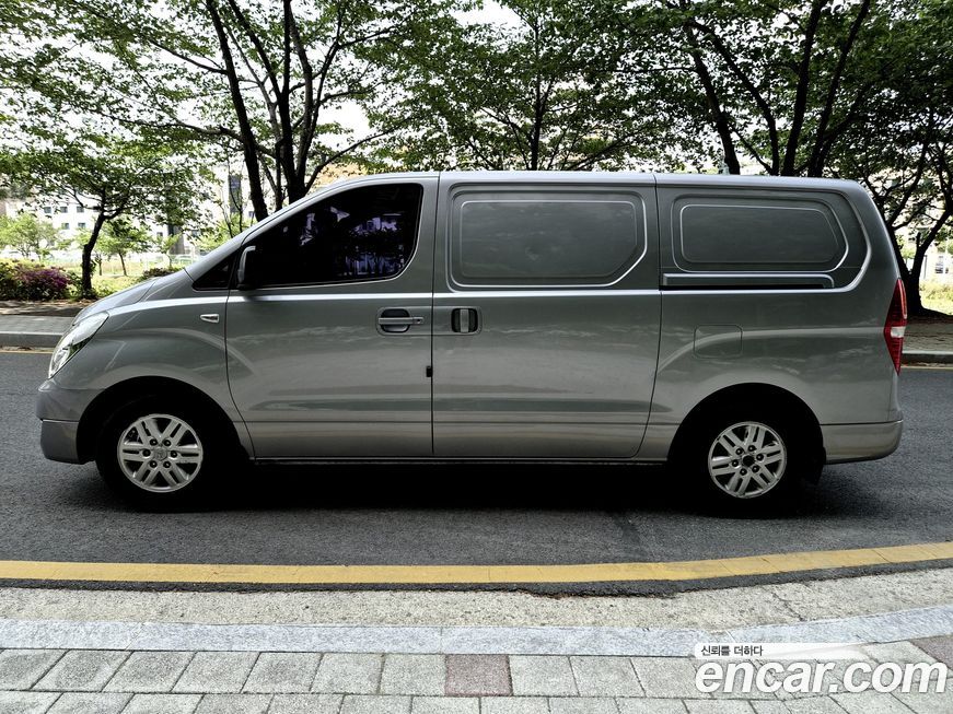 Hyundai Starex 2018