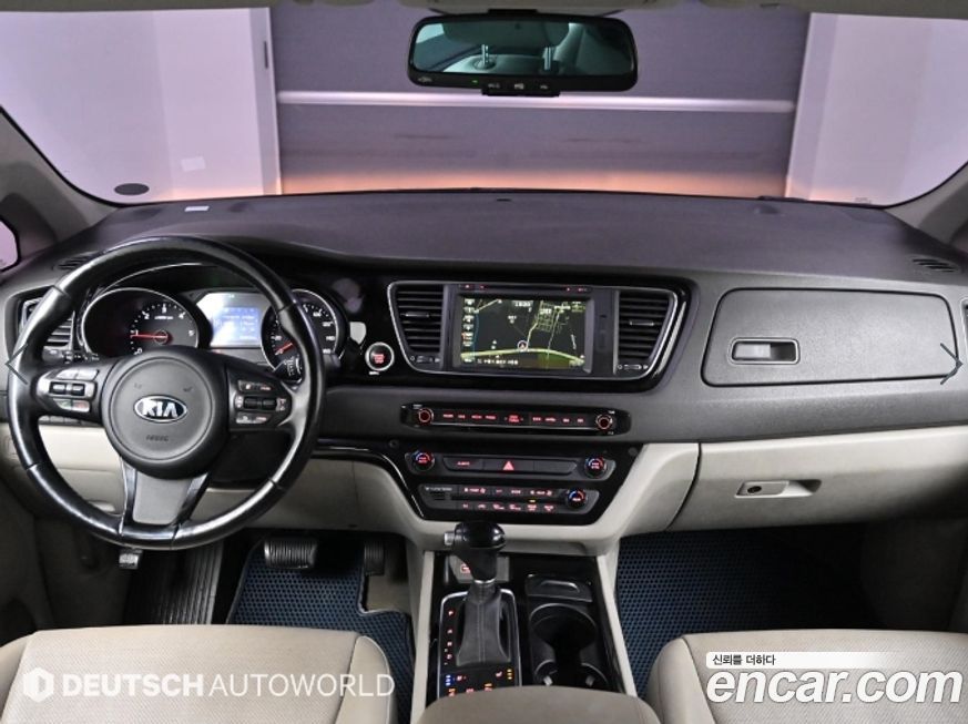 Kia Canival 2015