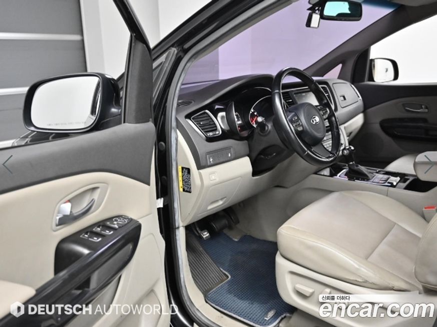 Kia Canival 2015