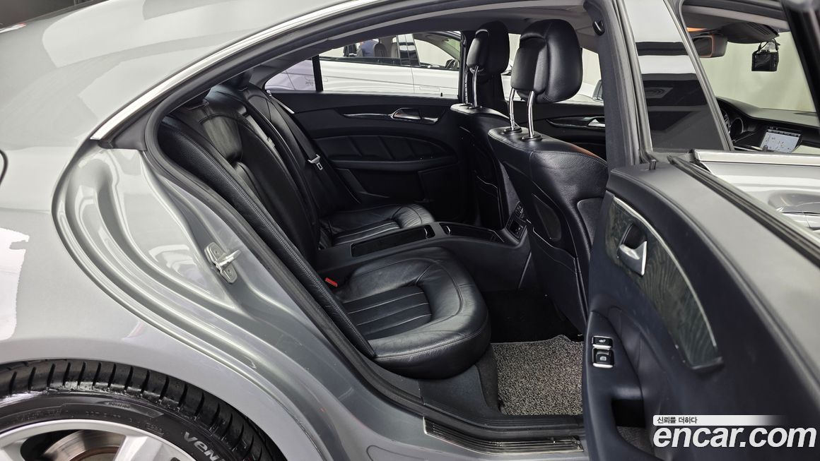 Mercedes-Benz CLS-Class 2013