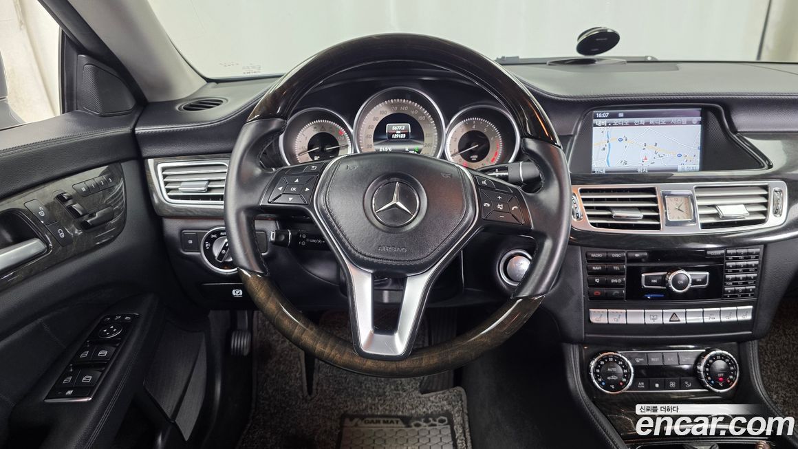 Mercedes-Benz CLS-Class 2013