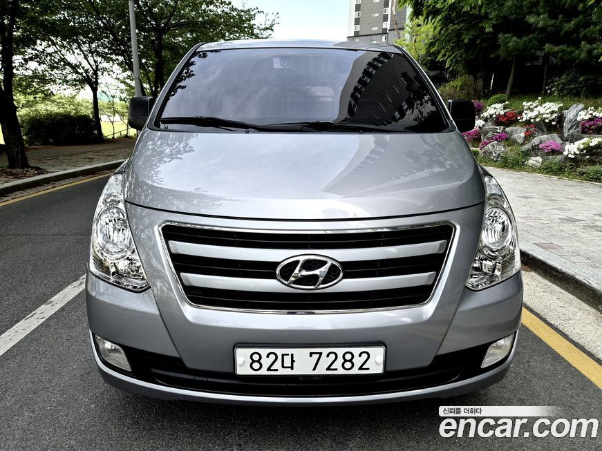 Hyundai Starex 2018
