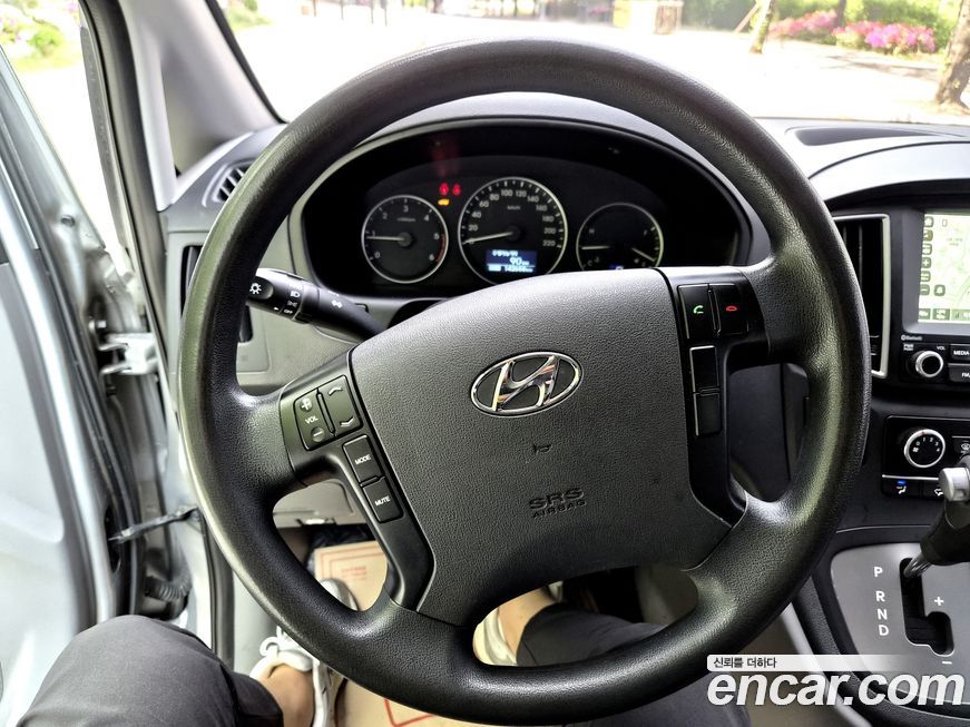 Hyundai Starex 2018