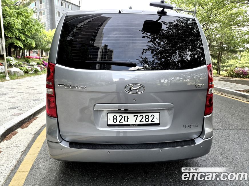 Hyundai Starex 2018