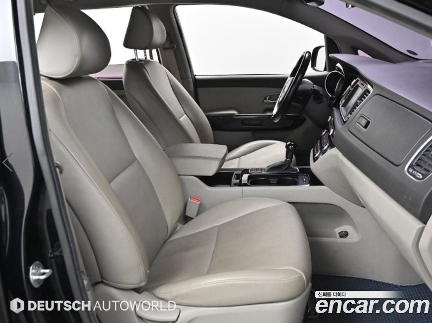 Kia Canival 2015