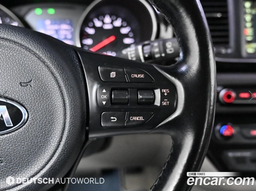 Kia Canival 2015