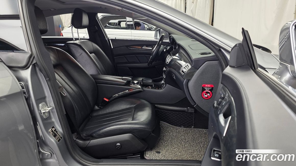 Mercedes-Benz CLS-Class 2013