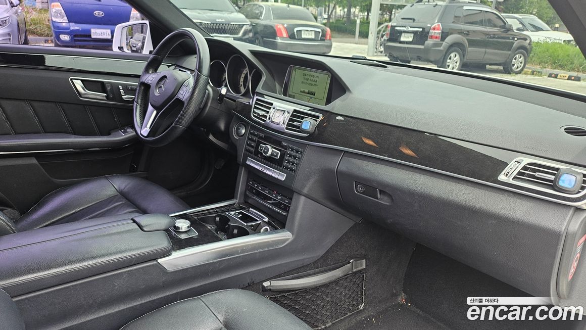 Mercedes-Benz E-Class 2015