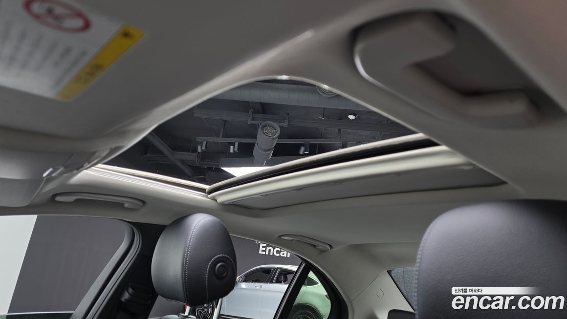Mercedes-Benz C-Class 2016