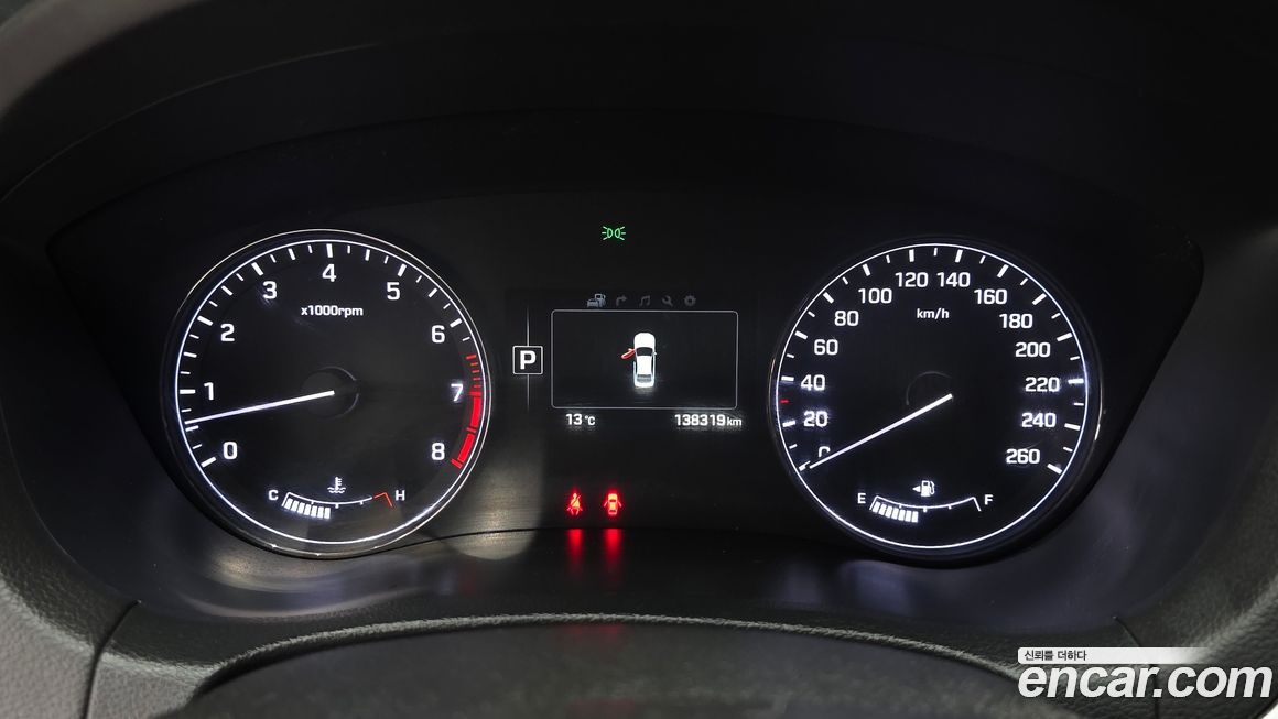 Hyundai Genesis 2016