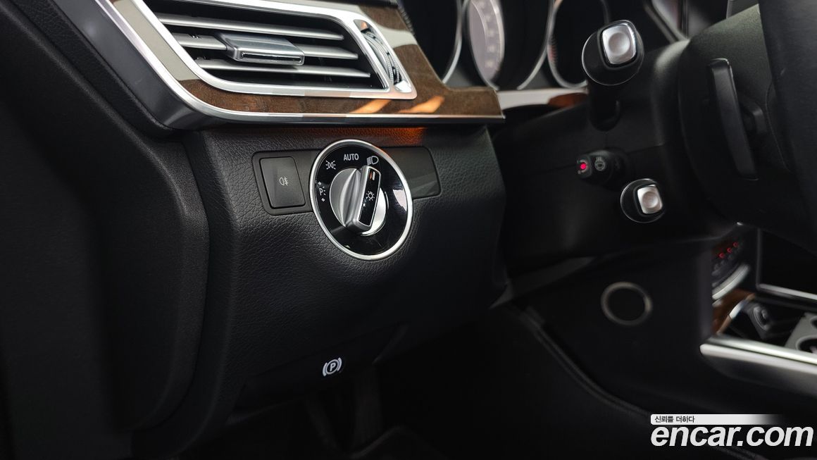 Mercedes-Benz E-Class 2014
