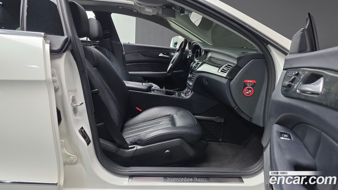 Mercedes-Benz CLS-Class 2014