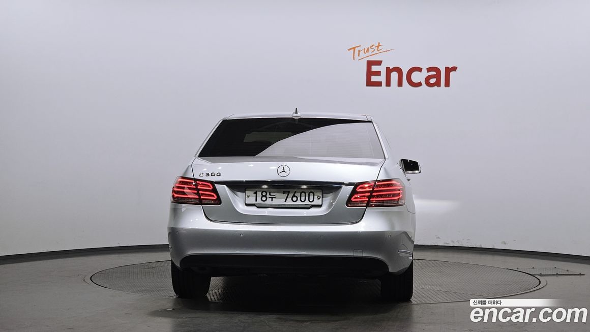 Mercedes-Benz E-Class 2014