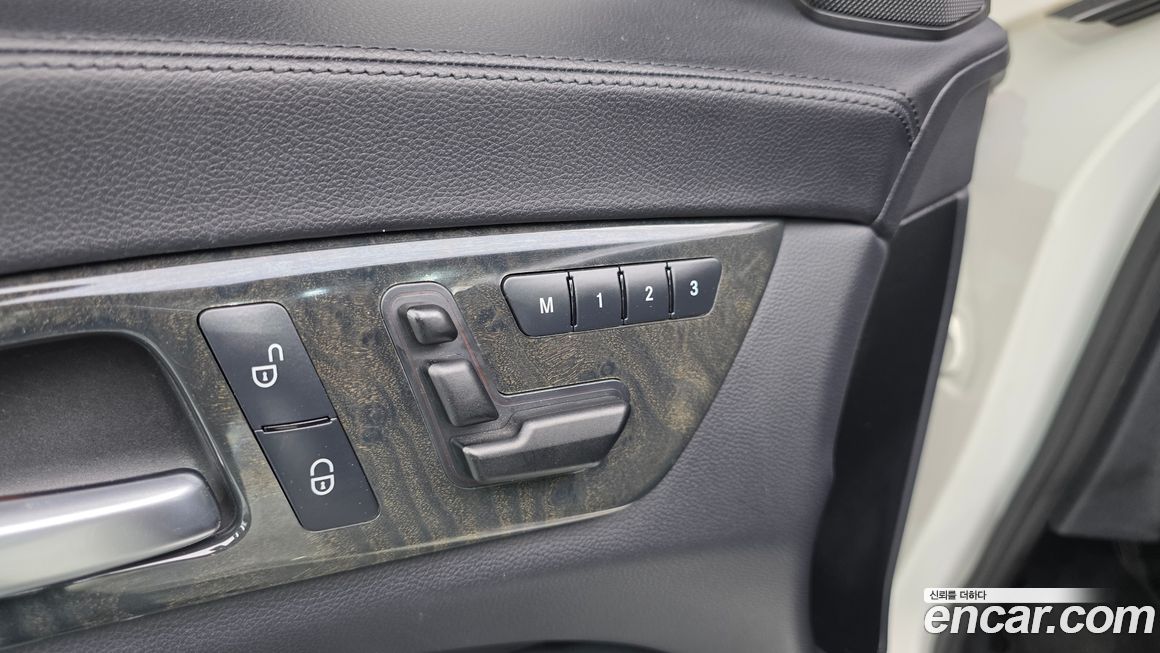Mercedes-Benz CLS-Class 2014
