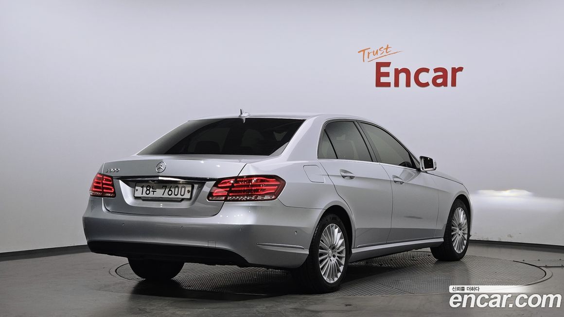 Mercedes-Benz E-Class 2014