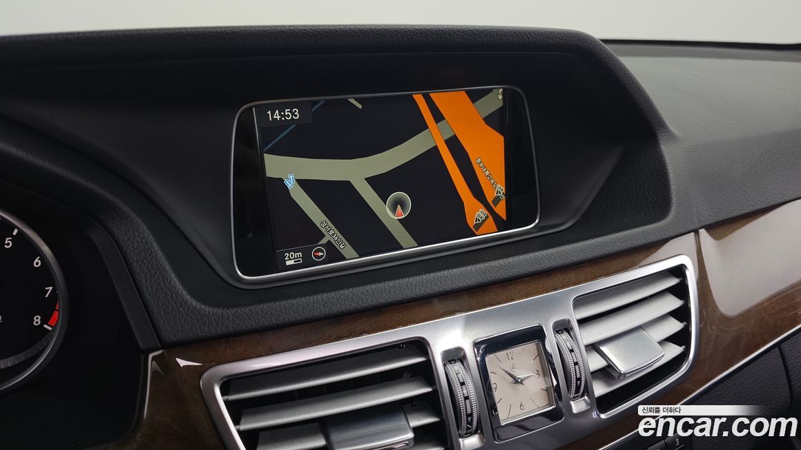 Mercedes-Benz E-Class 2014