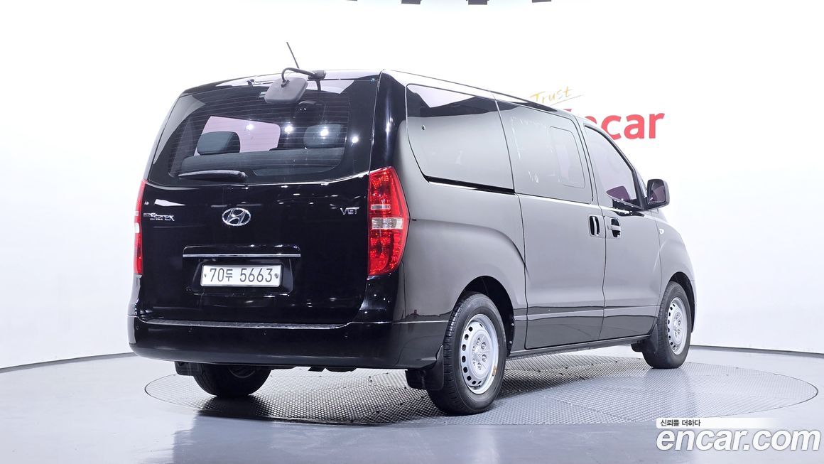 Hyundai Starex 2018
