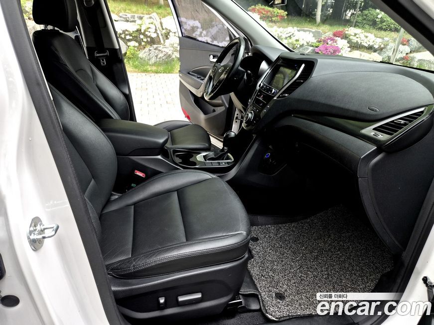 Hyundai Santafe 2016