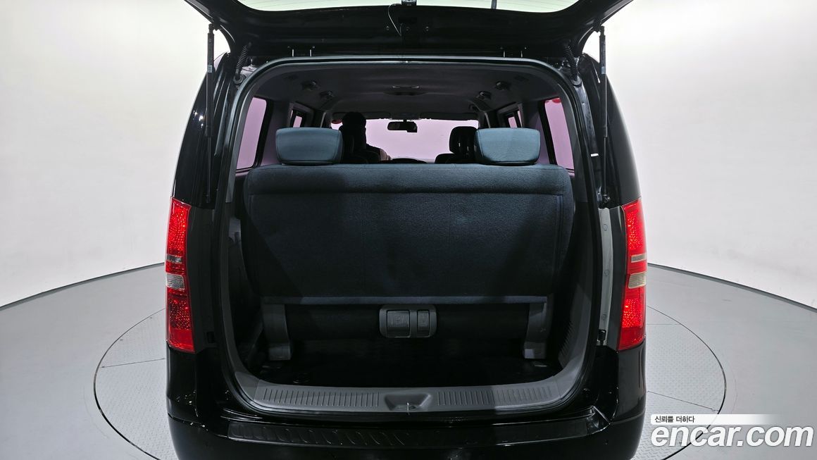 Hyundai Starex 2018