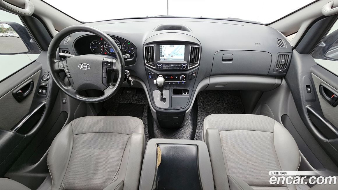 Hyundai Starex 2018