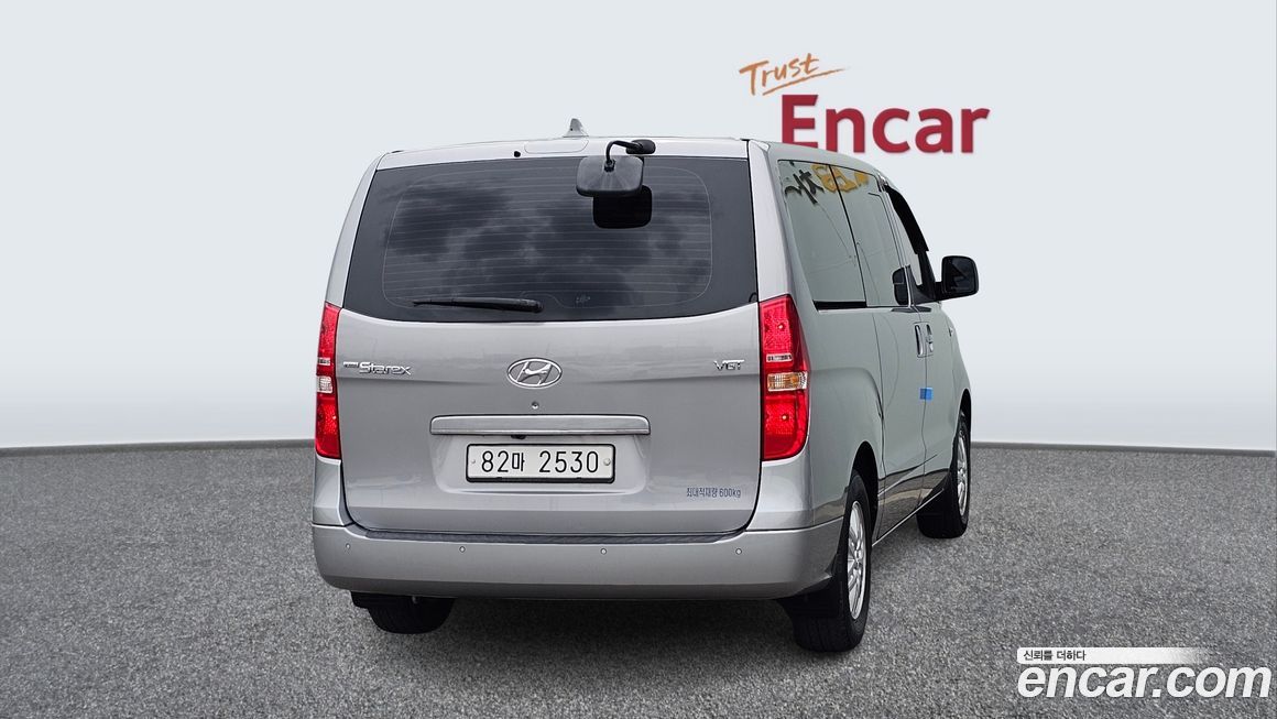 Hyundai Starex 2018