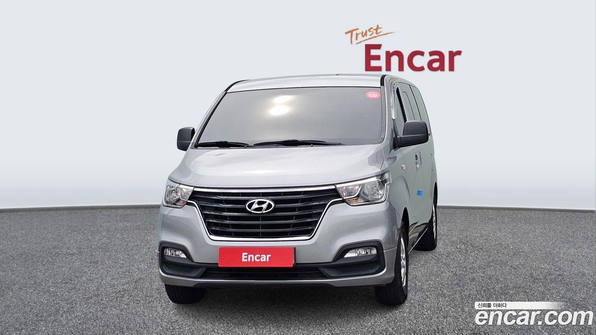 Hyundai Starex 2018