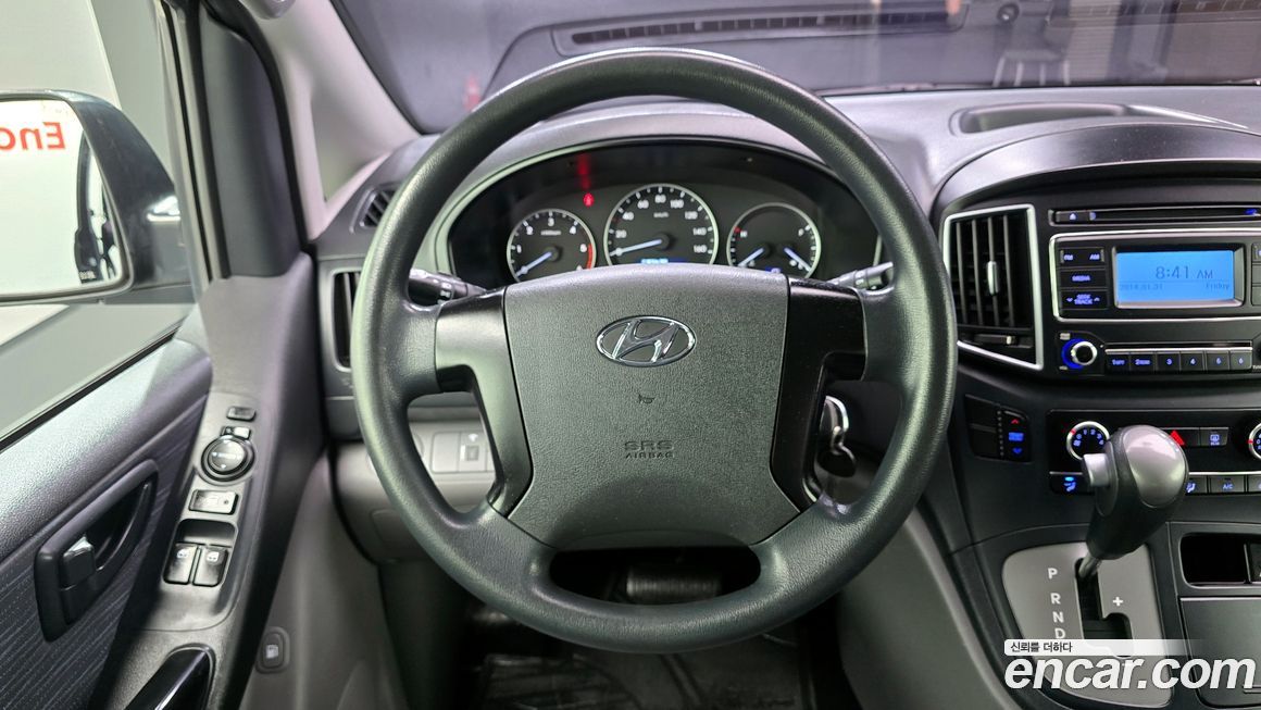 Hyundai Starex 2018