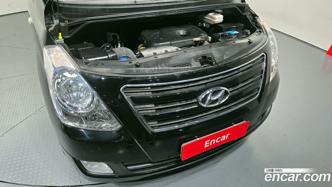 Hyundai Starex 2018