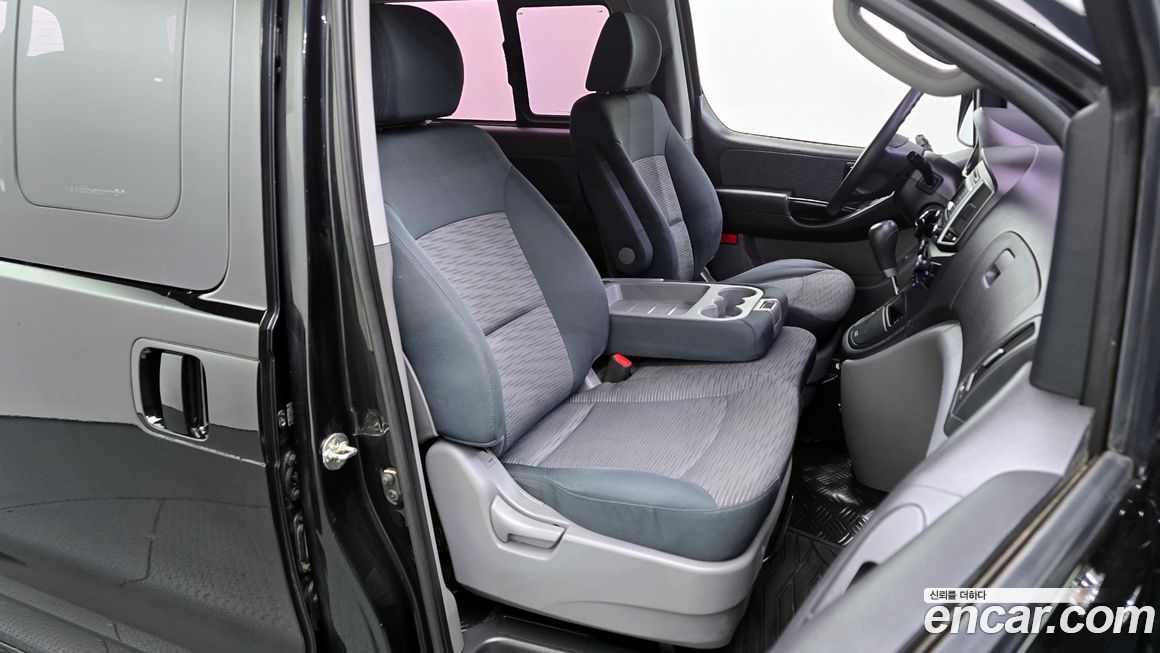 Hyundai Starex 2018