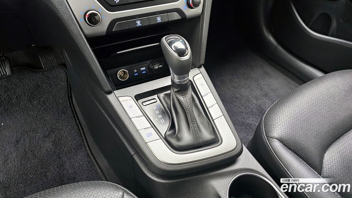 Hyundai AVANTE 2018