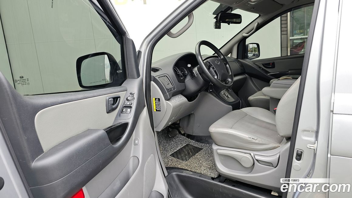 Hyundai Starex 2018