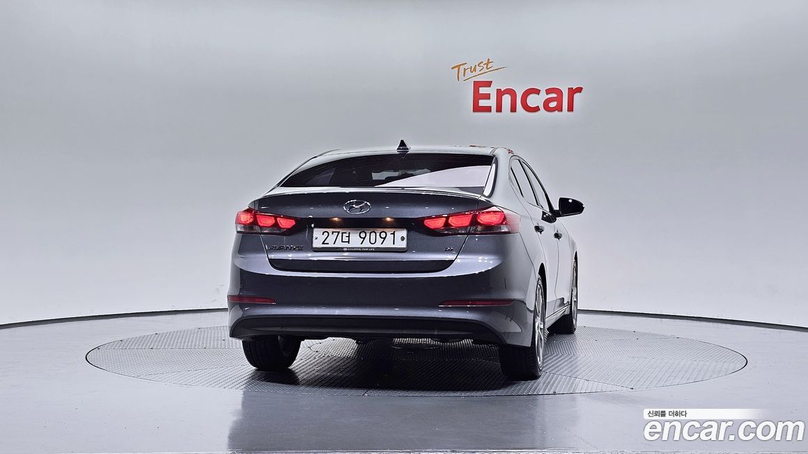 Hyundai AVANTE 2018