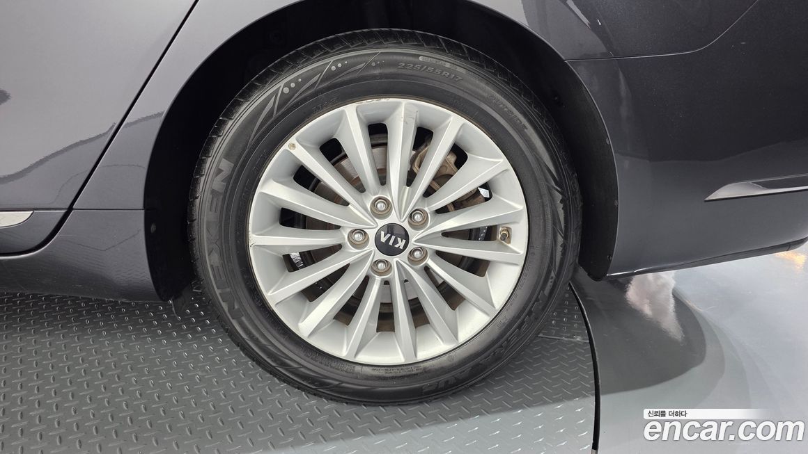 Kia K7 2017