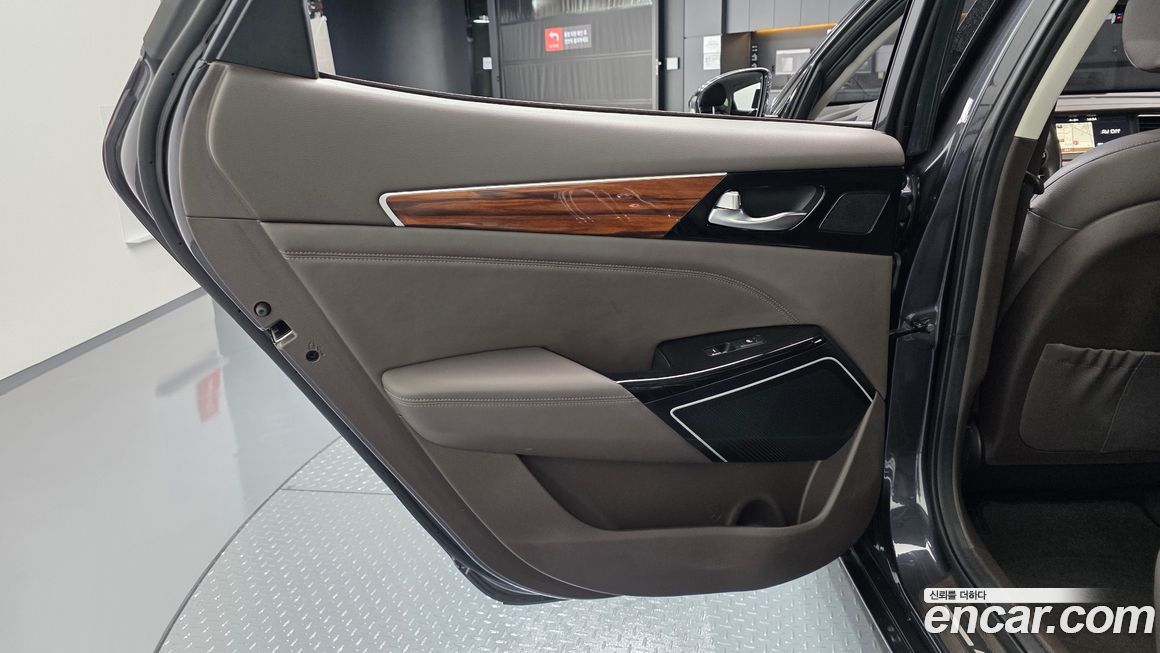 Kia K7 2017