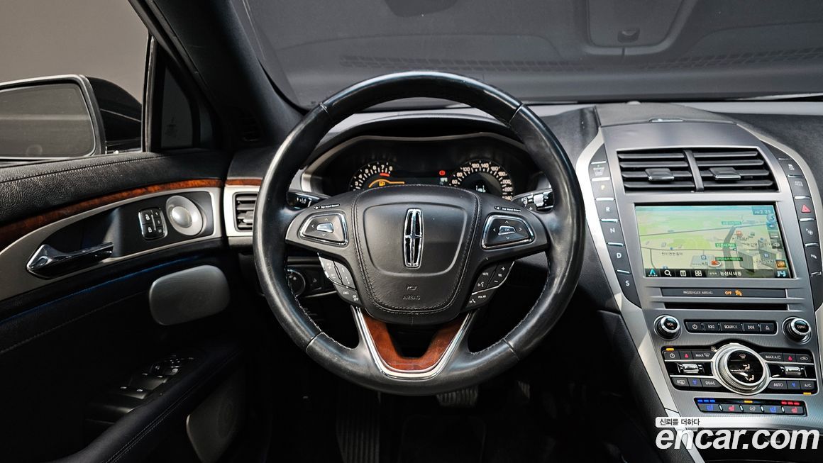 Lincoln MKZ 2018