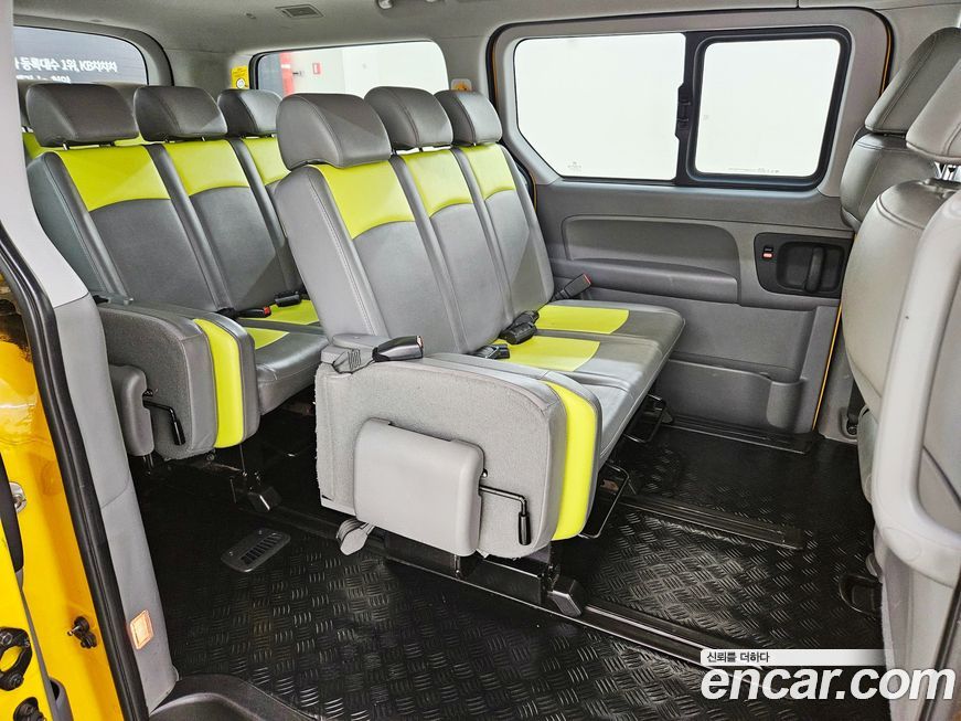 Hyundai Starex 2019