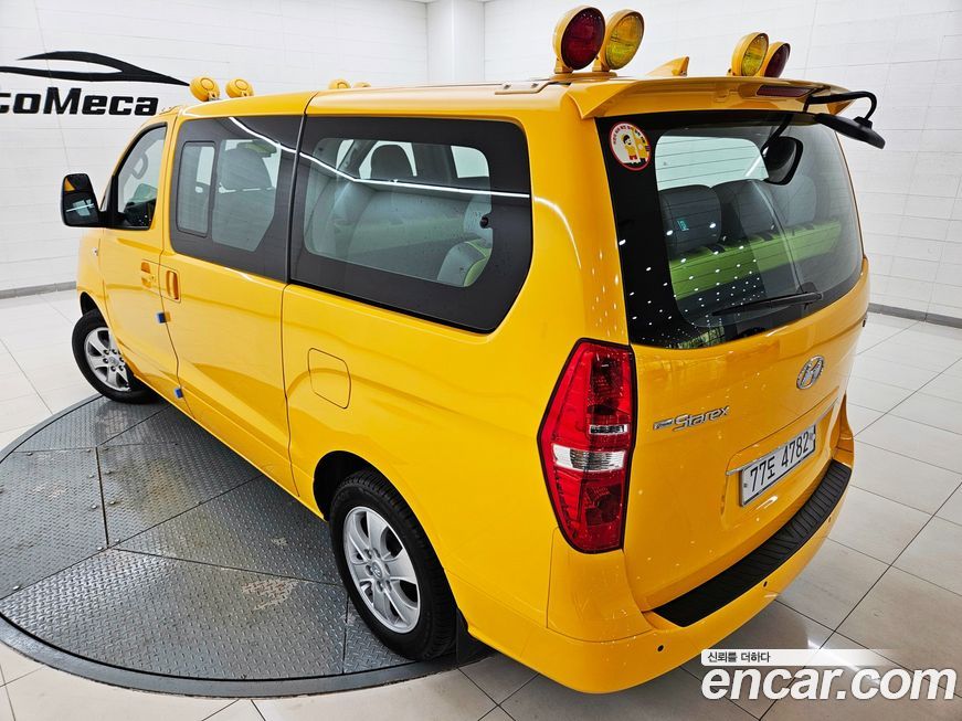 Hyundai Starex 2019