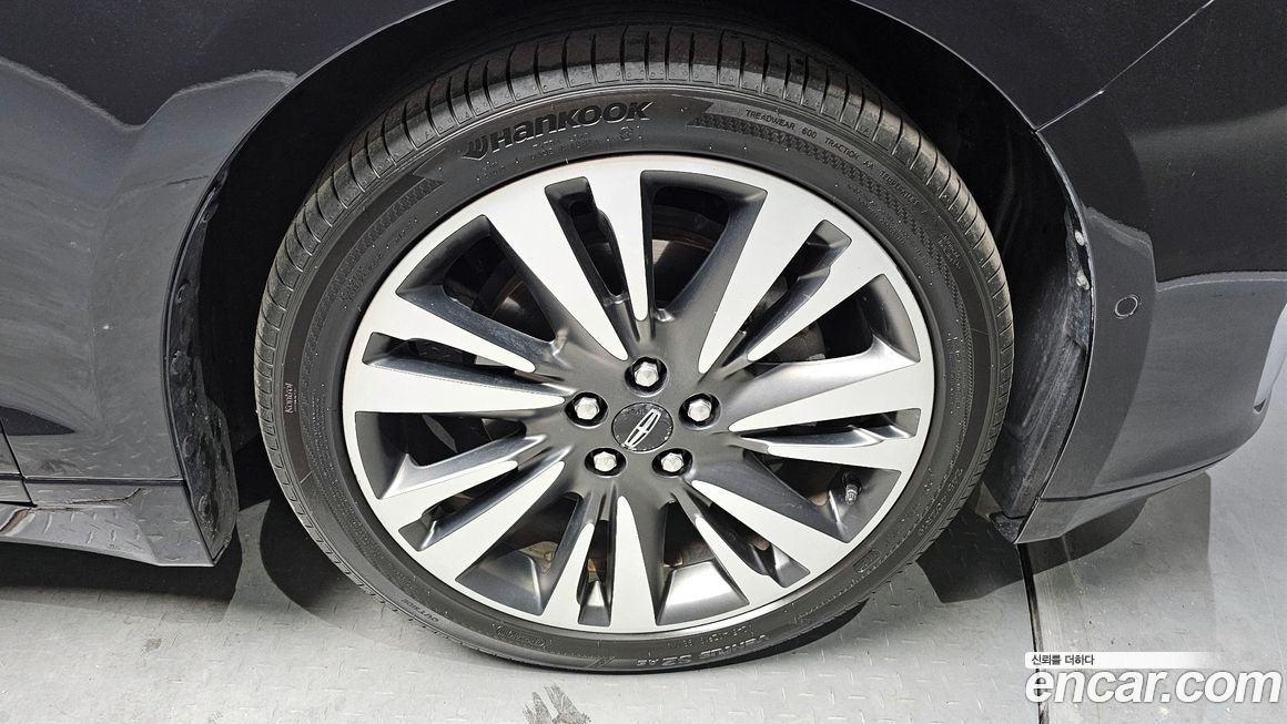 Lincoln MKZ 2018