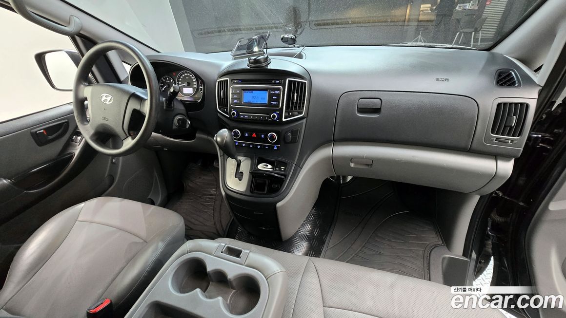 Hyundai Starex 2019
