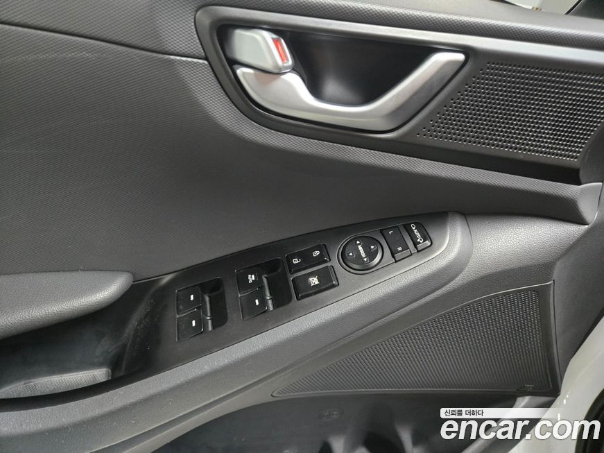 Hyundai Ioniq 2017
