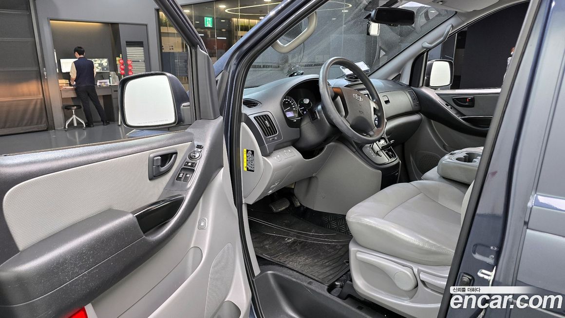 Hyundai Starex 2019