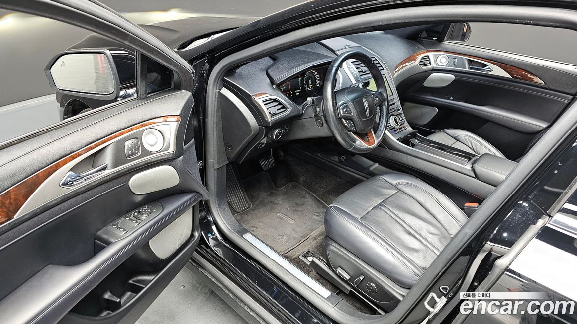 Lincoln MKZ 2018