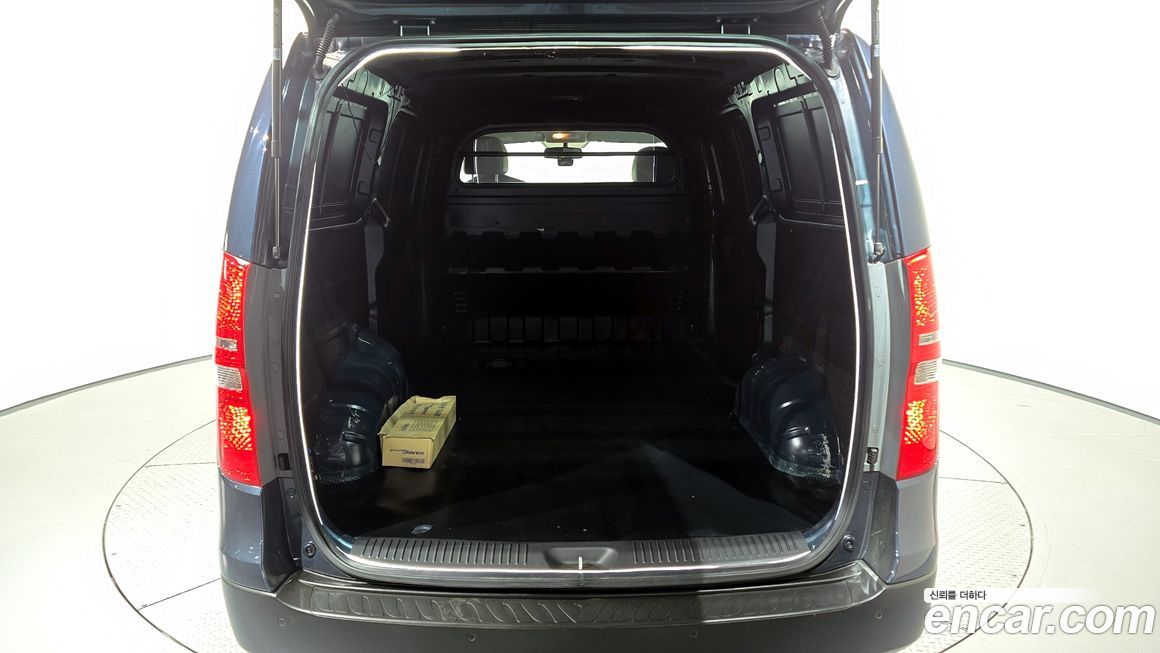Hyundai Starex 2019
