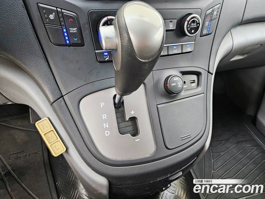 Hyundai Starex 2019
